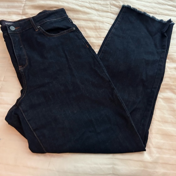 Worn Once NYDJ Women's Dark Blue Relaxed “Magical” Straight Leg Jean, Size 16 - Picture 8 of 16